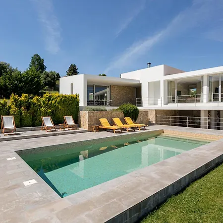 Joivy Exquisite W Pool & Parking Villa *
