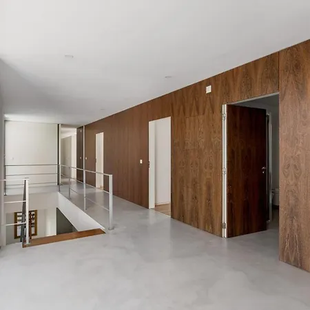 Gasthuis Guestready - Exquisite W/ Pool & Parking 4*