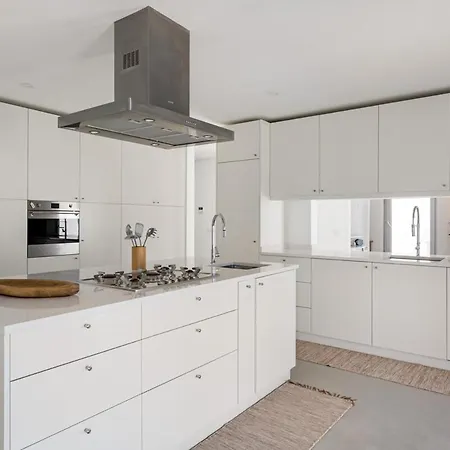 Guestready - Exquisite W/ Pool&parking 4* Alenquer