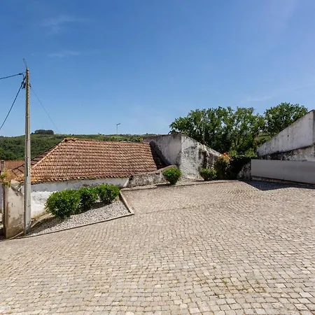 Guestready - Exquisite W/ Pool & Parking 3*