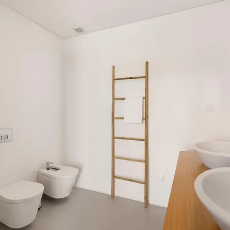 Penzion Guestready - Exquisite W/ Pool & Parking 3*