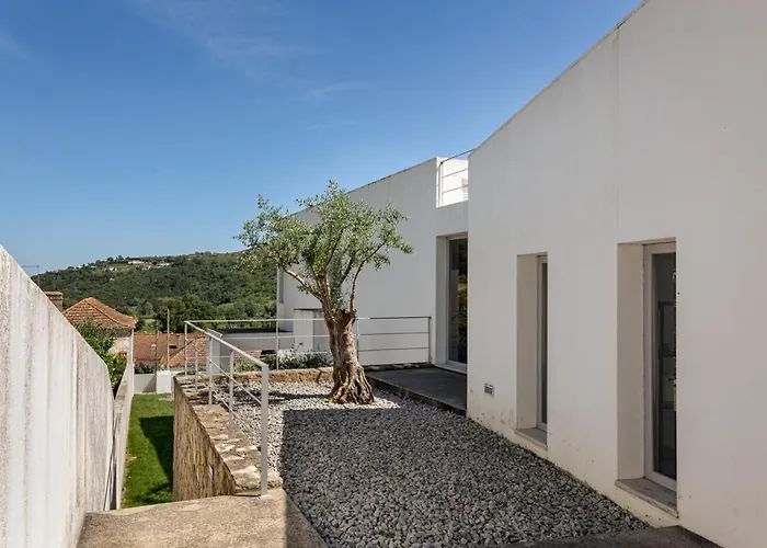 Guestready - Exquisite W/ Pool & Parking Penzion Alenquer