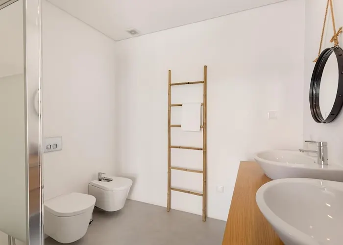 Penzion Guestready - Exquisite W/ Pool & Parking 4*