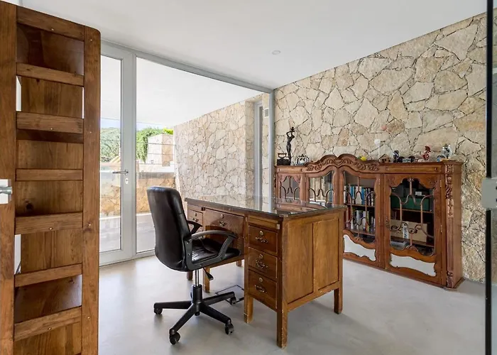 Guestready - Exquisite W/ Pool & Parking 4* Alenquer