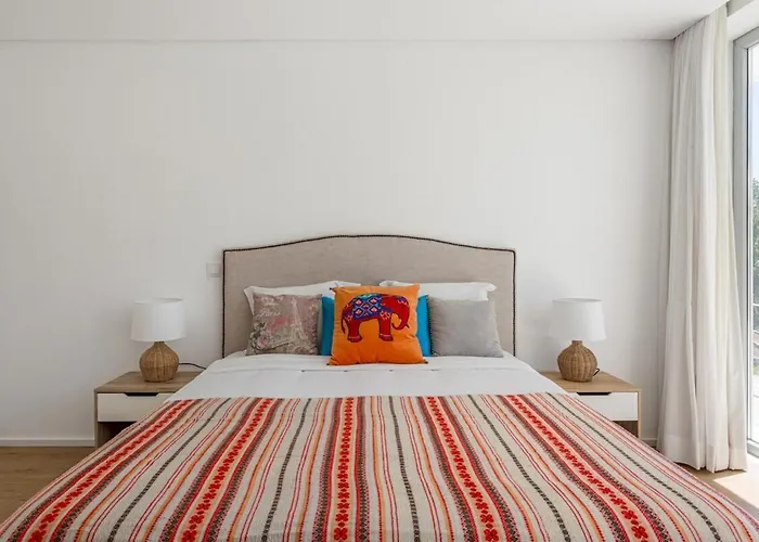 Guestready - Exquisite W/ Pool & Parking Penzion Alenquer